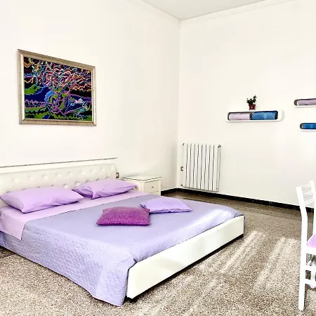 Apartment Matrimoniale Privata In Condivisibile