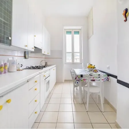 Apartment Matrimoniale Privata In Condivisibile Salerno